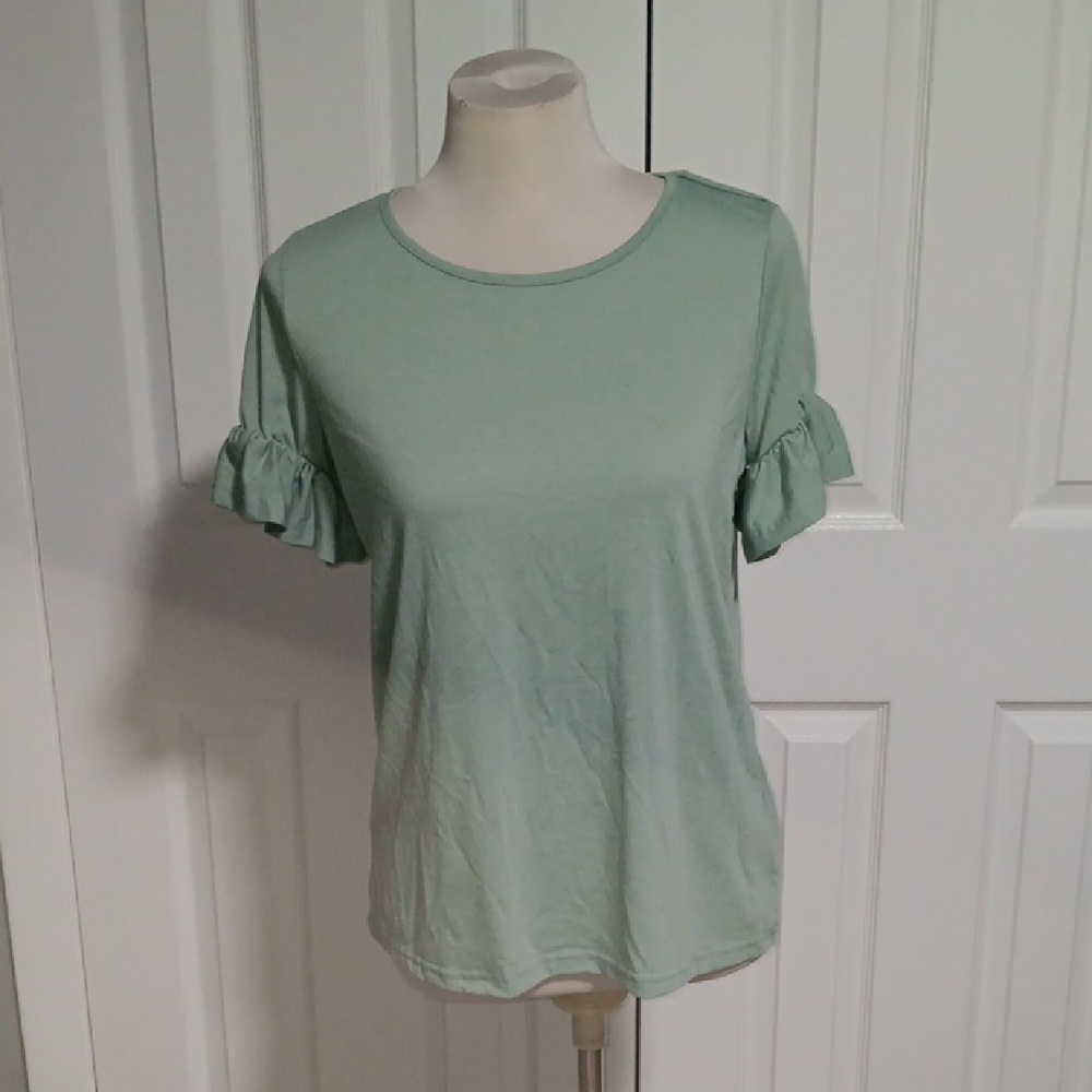 Green Ruffled Flutter Sleeve Crew Neck T-Shirt